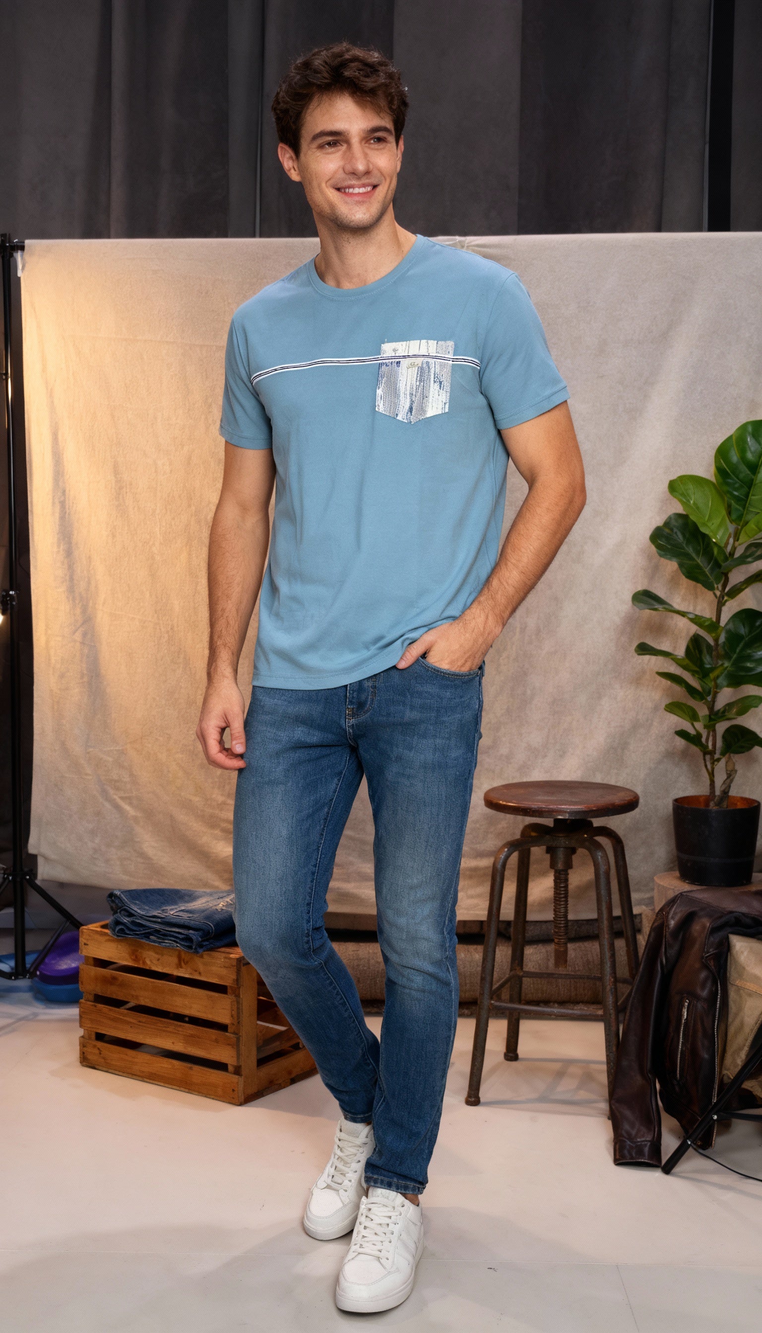 Designer Pocket Style Men's T-Shirt