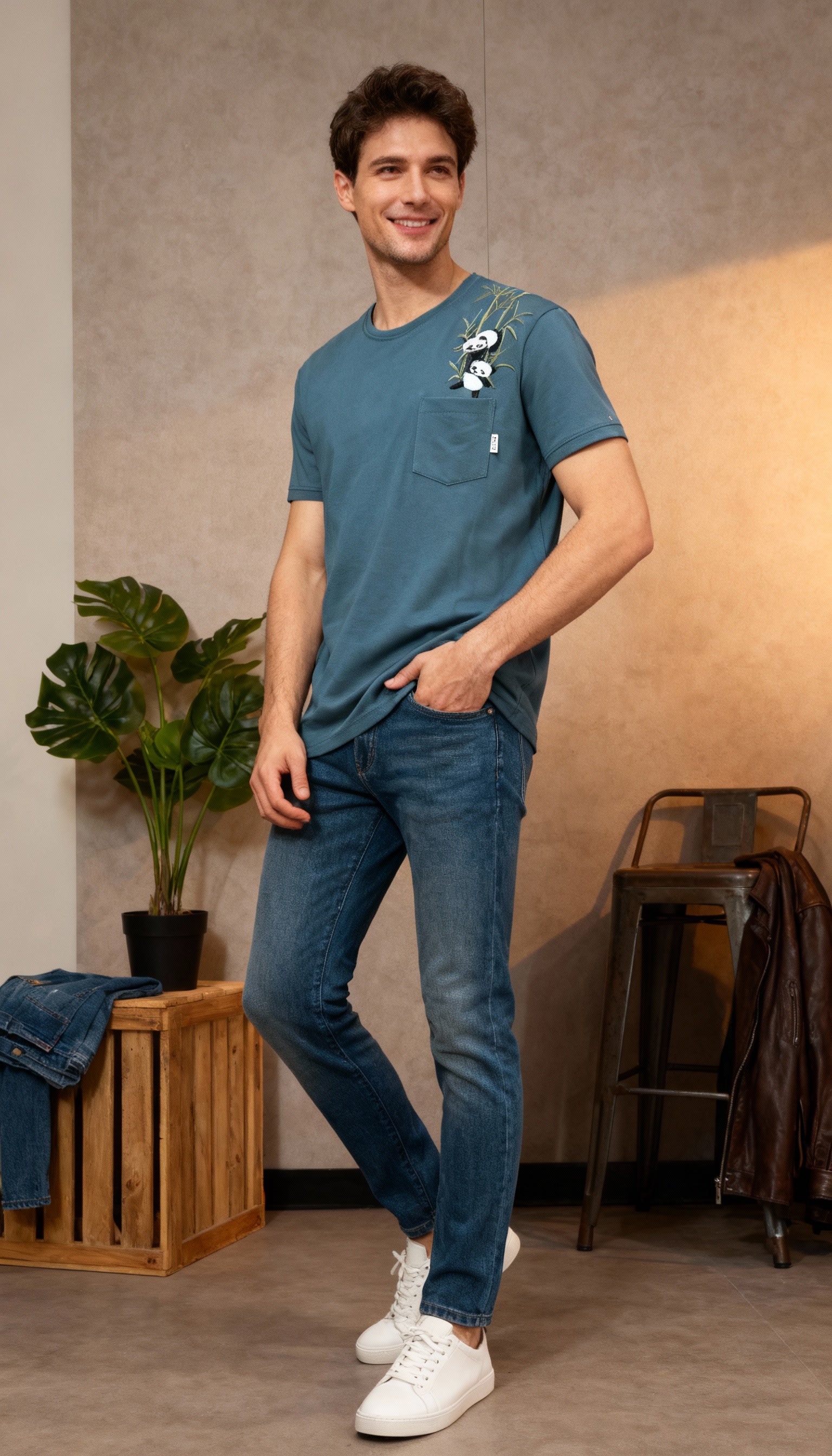 Pocket Style Men's T-Shirt